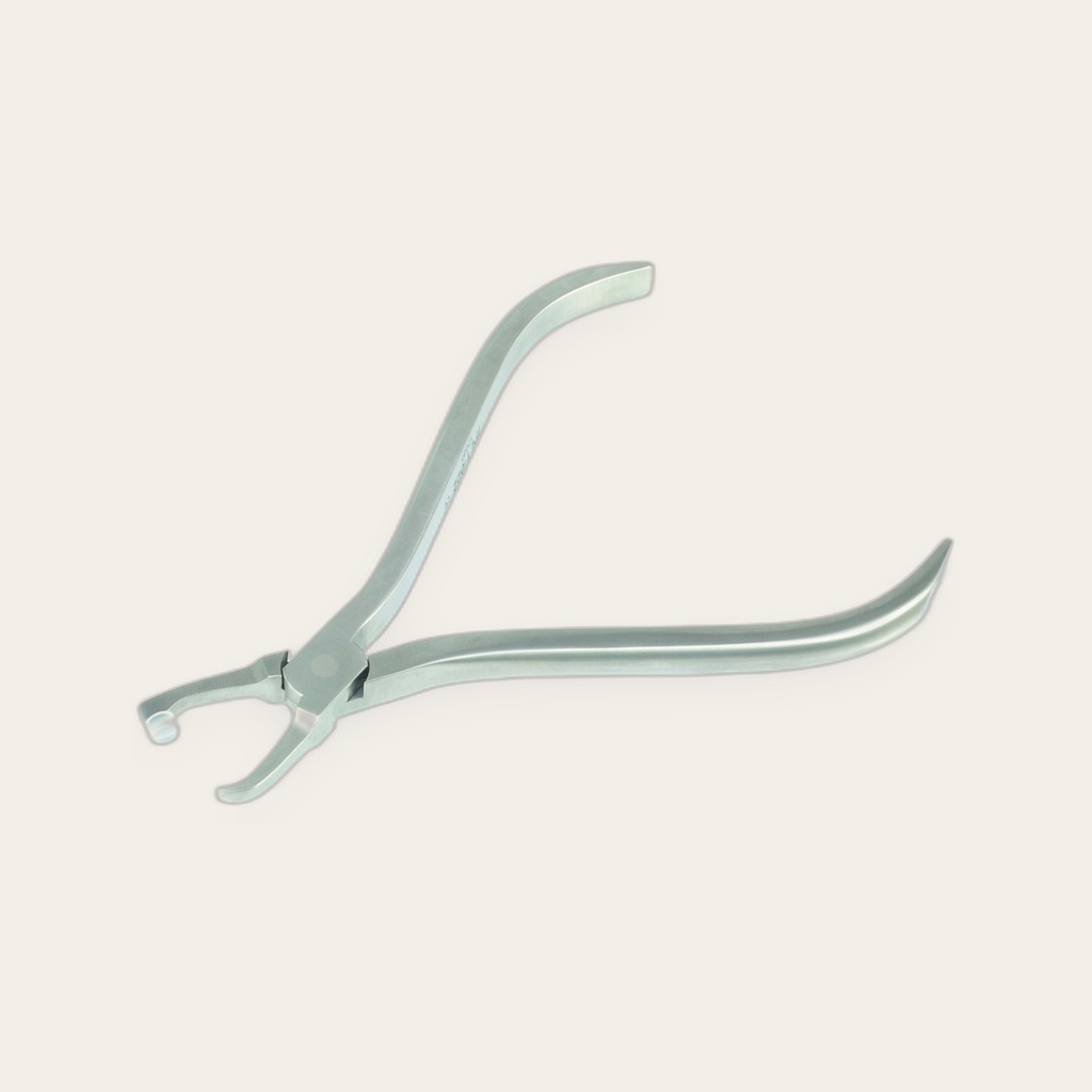 Posterior Band Removing Pliers 1
